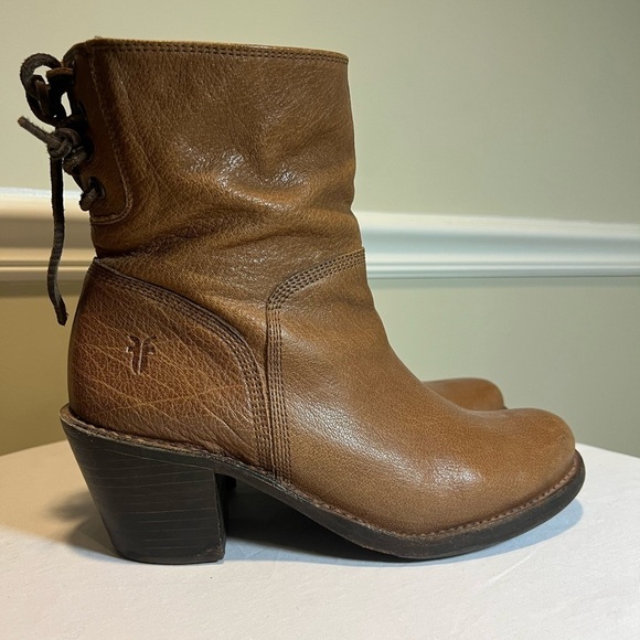 Frye Tan Ankle Boots - Picture 2 of 13